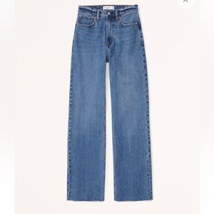 A&F High Rise 90s Relaxed Jean